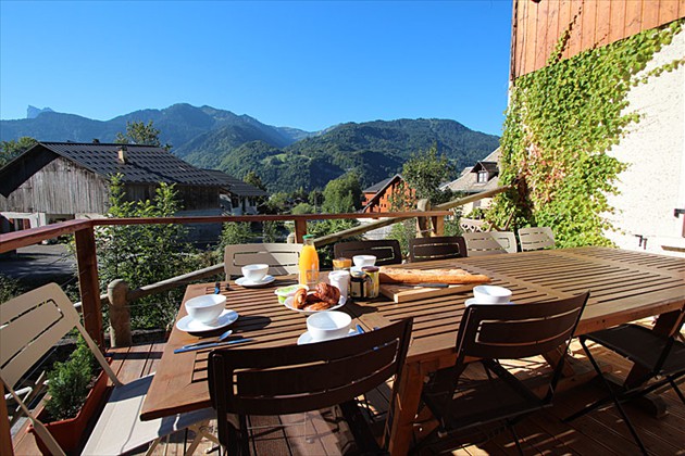 clevieux17b clevieux17b